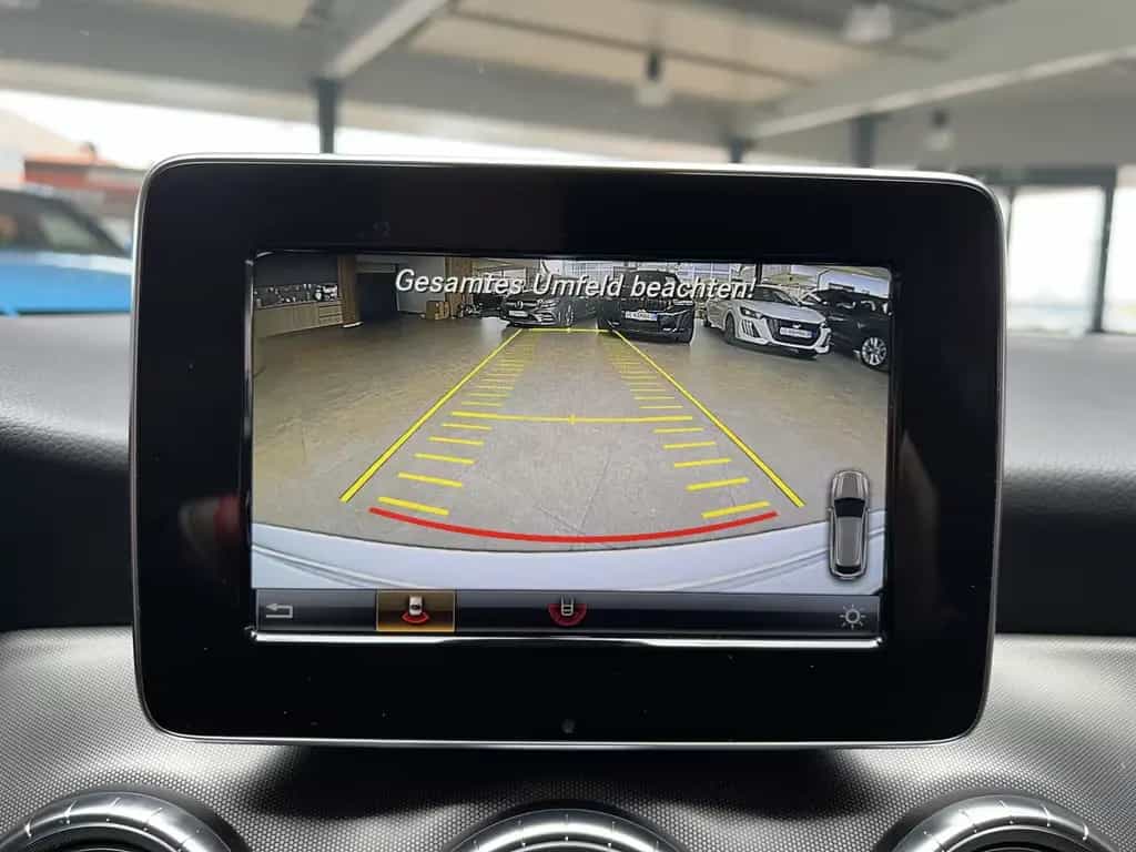 Mercedes-Benz CLA-Class SB Aut AMG-Line StHz Shz Navi Kamera BT 02/2019-photo-2