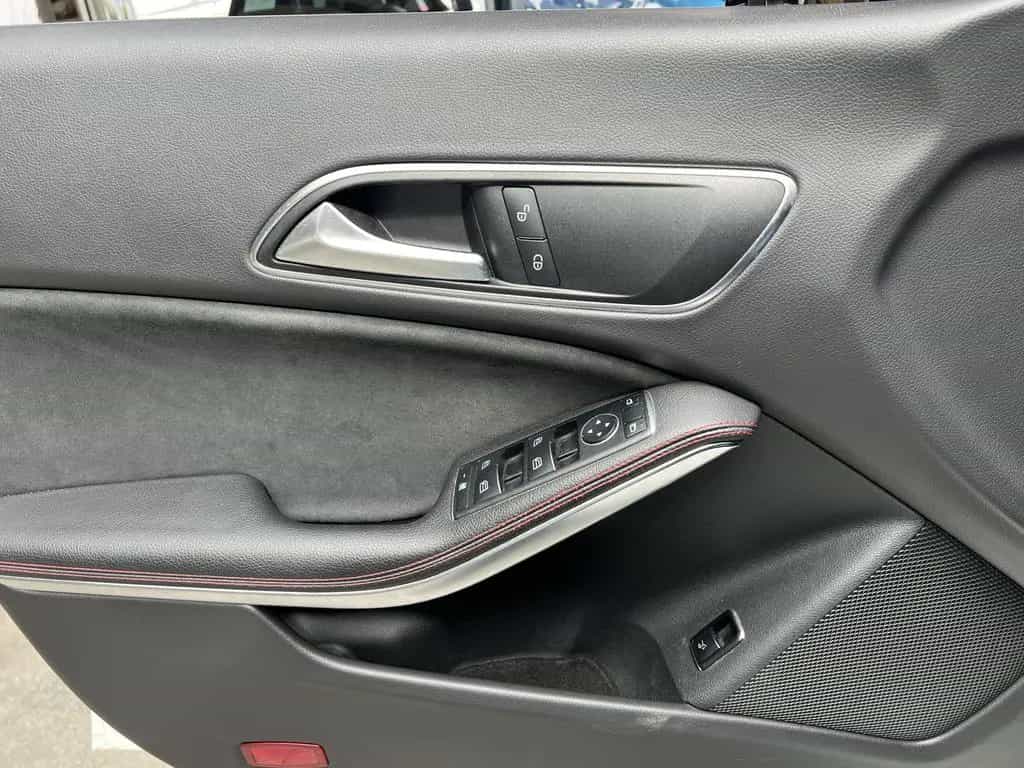 Mercedes-Benz CLA-Class SB Aut AMG-Line StHz Shz Navi Kamera BT 02/2019-photo-21