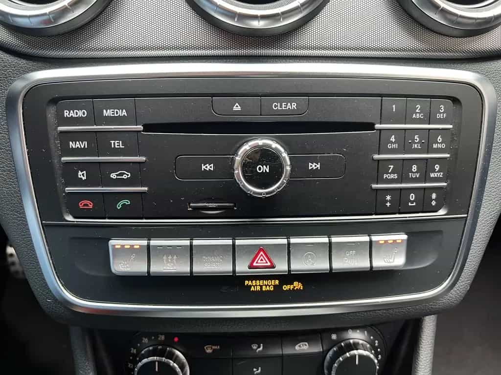 Mercedes-Benz CLA-Class SB Aut AMG-Line StHz Shz Navi Kamera BT 02/2019-photo-22