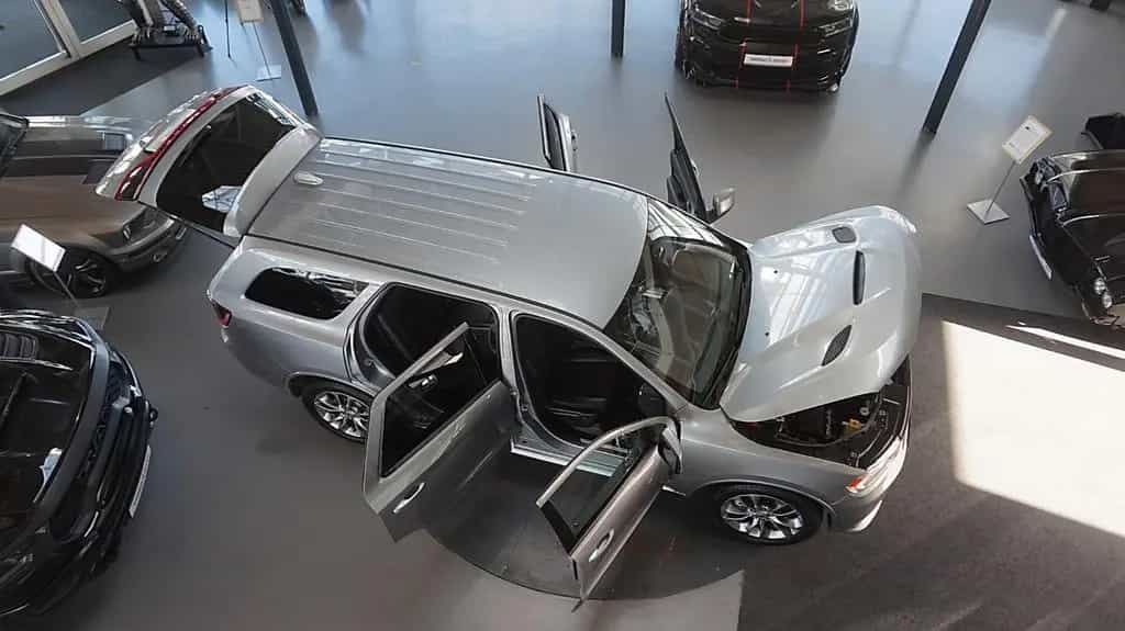 Dodge Durango 5.7 R/T*Leder*7.Sitzer*4x4*großes NAVI * 06/2019-photo-35