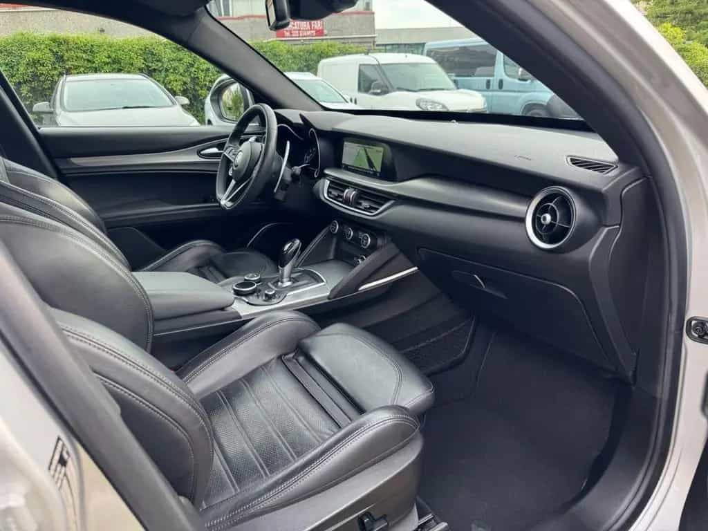 Alfa Romeo Stelvio 2.2 Turbodiesel 210 CV AT8 Q4 03/2019-photo-10