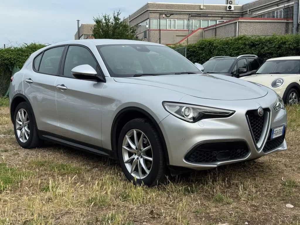 Alfa Romeo Stelvio 2.2 Turbodiesel 210 CV AT8 Q4 03/2019-photo-3
