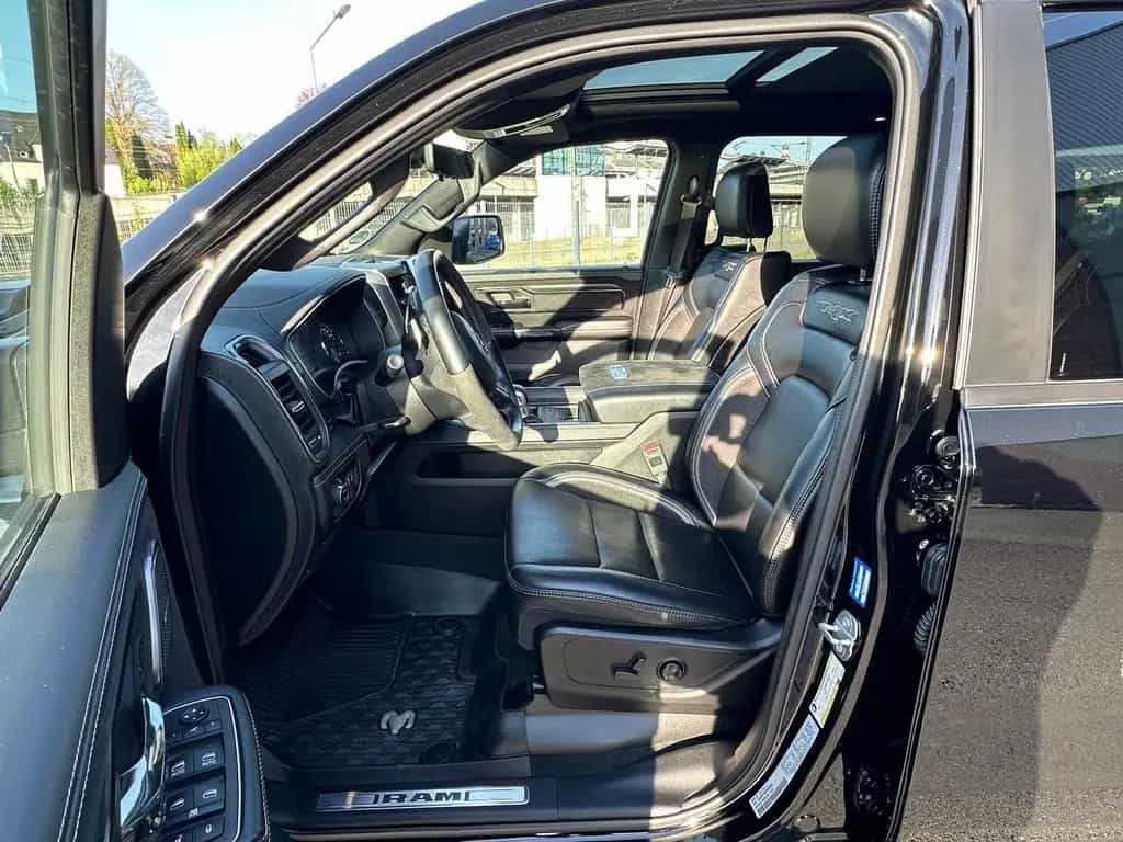 Dodge RAM 1500 Crew Cab TRX 6.2l Supercharged V8 02/2023-photo-5