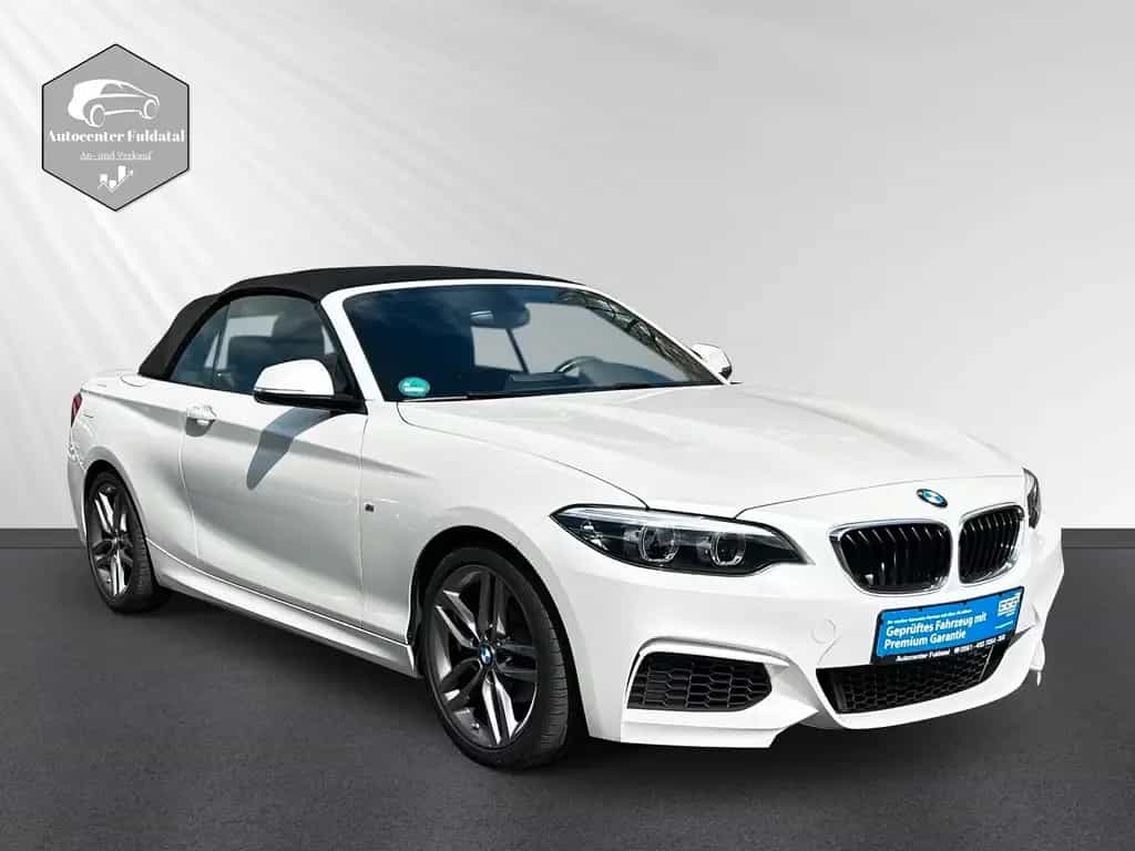 BMW 2 Series i Cabrio M Sport /Alcan./ Navi/AHK/ Klima/SHZ 08/2018-photo-0