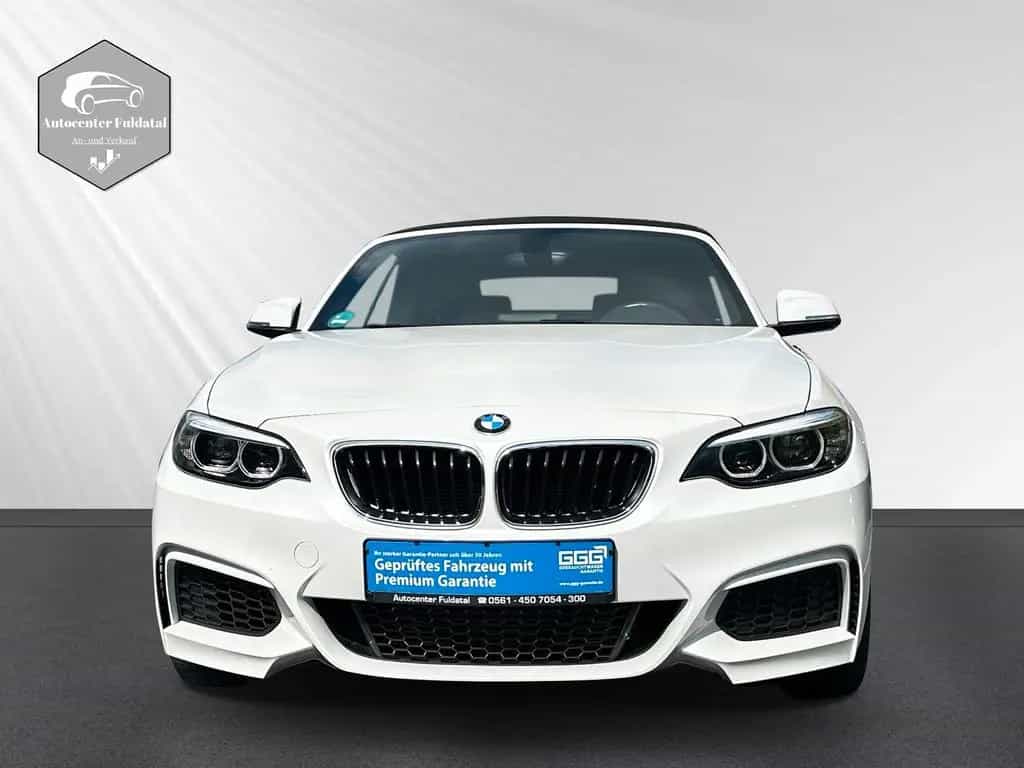 BMW 2 Series i Cabrio M Sport /Alcan./ Navi/AHK/ Klima/SHZ 08/2018-photo-1