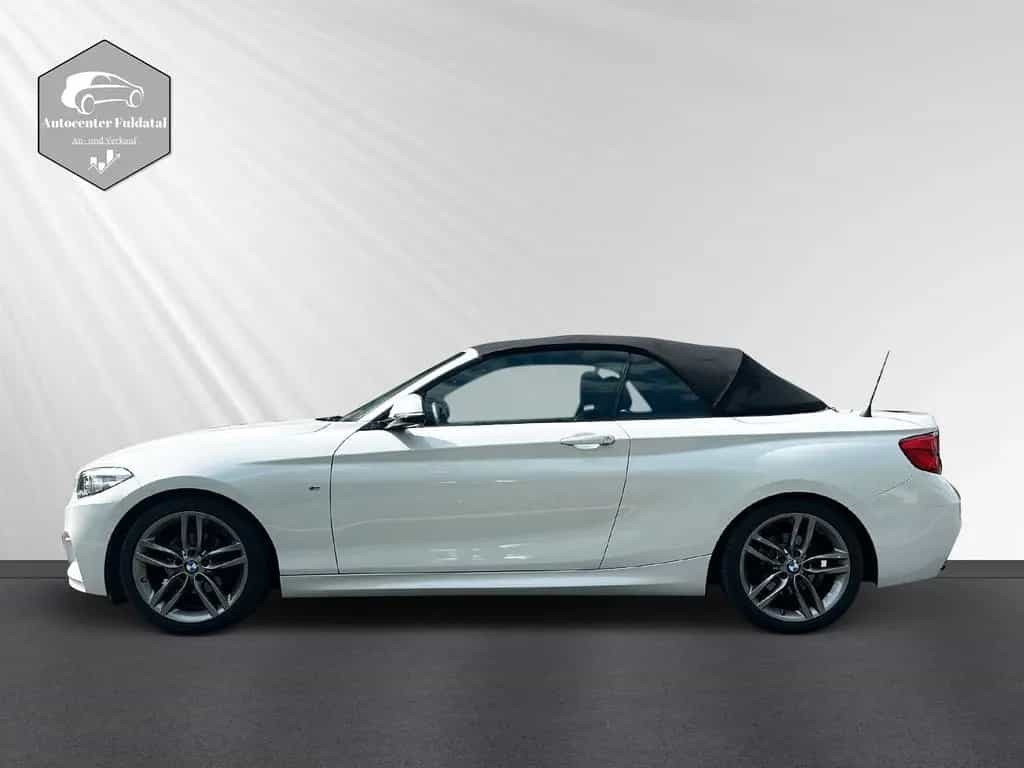 BMW 2 Series i Cabrio M Sport /Alcan./ Navi/AHK/ Klima/SHZ 08/2018-photo-3