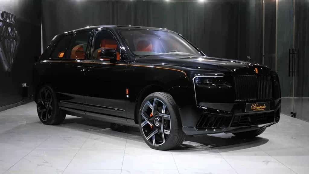 Rolls-Royce Cullinan Series II null-photo-0