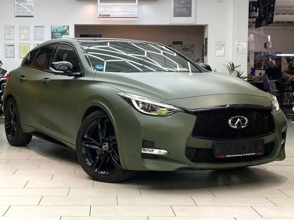 Infiniti Q30 2.2d City Black Edition AWD Leder Pano Navi RueF 05/2016-photo-0