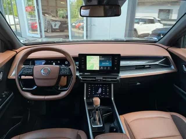 Ssangyong Torres 1.5 T-GDI Forest Edition Automatik 09/2023-photo-3