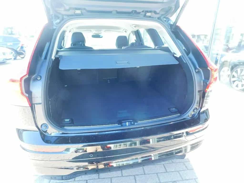 Volvo XC60 B4 D Core 01/2023-photo-11
