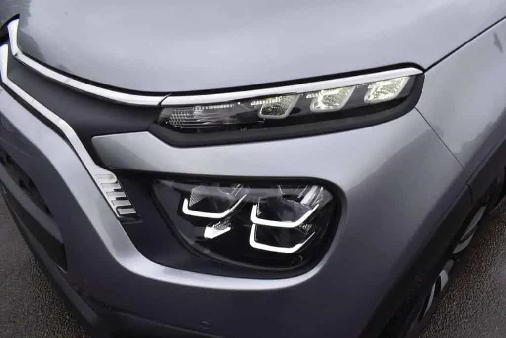 Citroën C3 1.2i Shine EAT6 7.000KM!!! ***DESTOCKAGE/B2B* 07/2021-photo-1