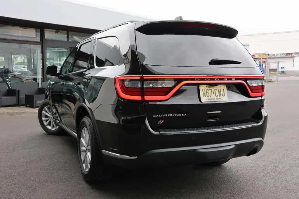 Dodge Durango 3.6 4x4/AHK/6-Sitzer/SHZ/LHZ/Kamera/R18 08/2021-photo-4