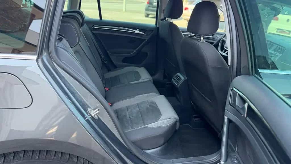 Volkswagen Golf VII Variant Highline Aut.*Navi*Xenon*Ahk* 11/2017-photo-11