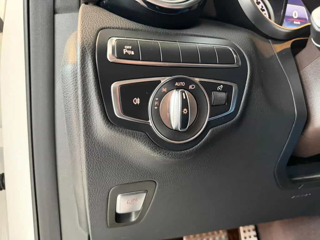 Mercedes-Benz GLC 43 AMG Coupe 4 Matic Night Paket Kamera LED 05/2017-photo-23
