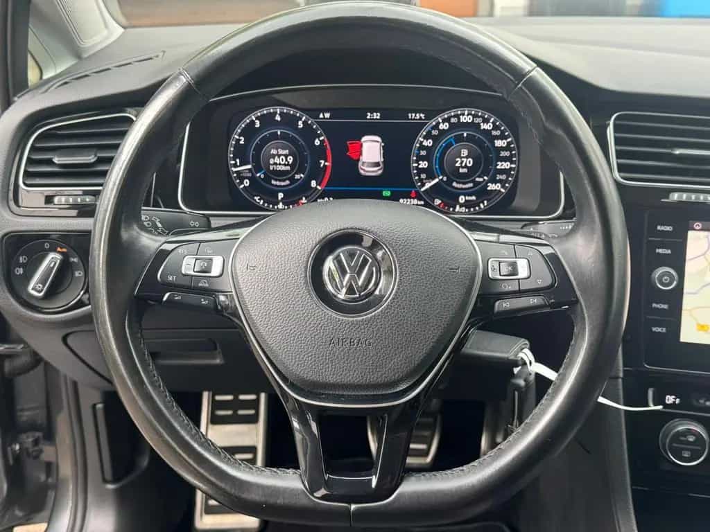 Volkswagen Golf VII Join*SHZ*LHZ*ACC*Kamera*Totwinkel*LED* 08/2018-photo-9
