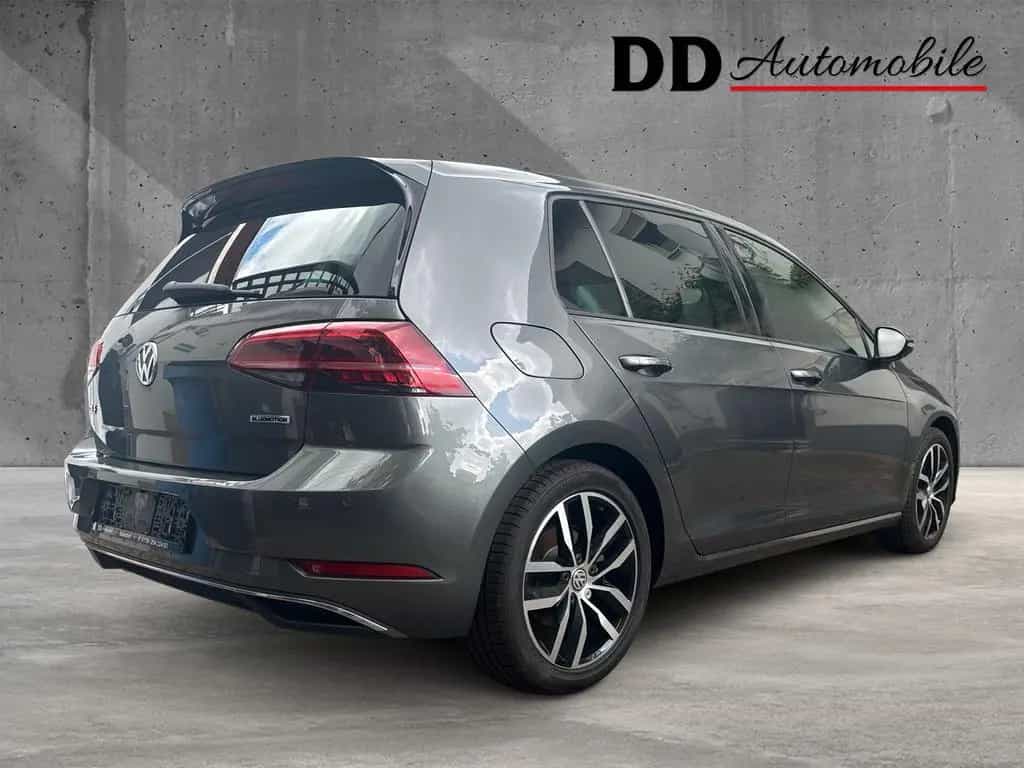 Volkswagen Golf VII Join*SHZ*LHZ*ACC*Kamera*Totwinkel*LED* 08/2018-photo-3