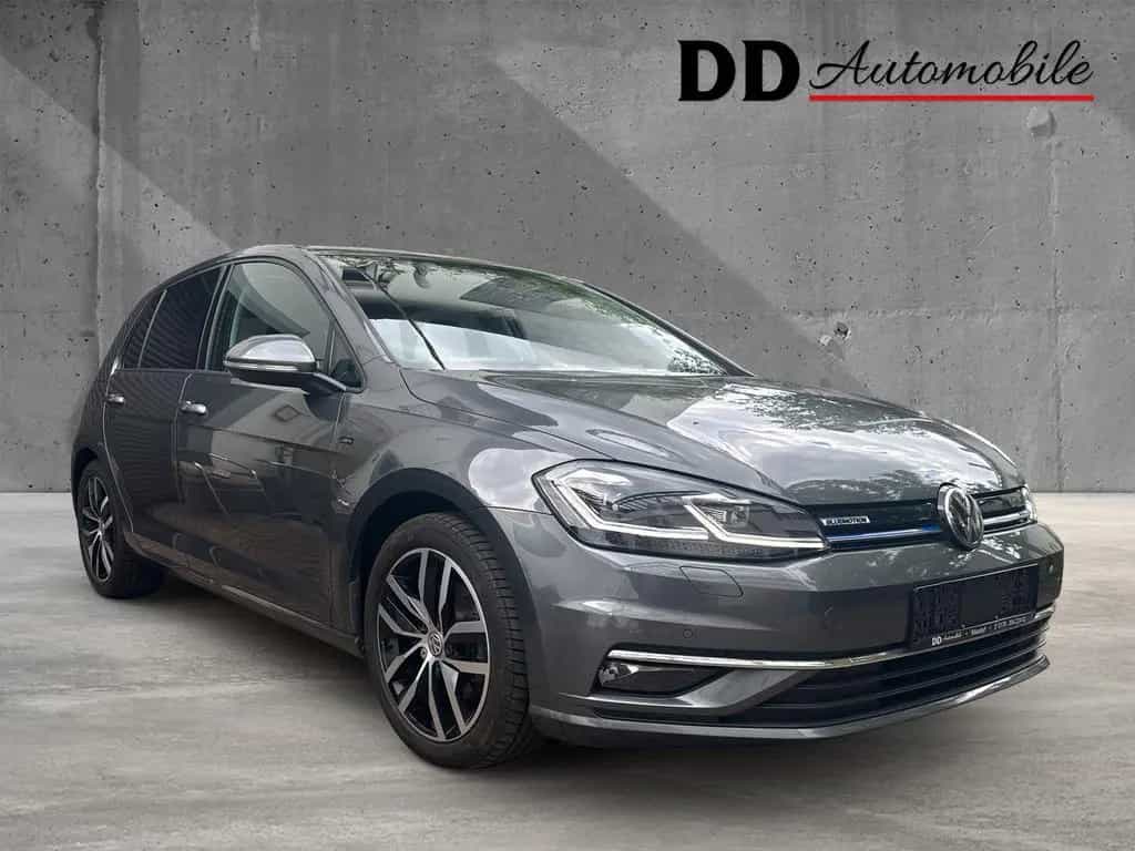 Volkswagen Golf VII Join*SHZ*LHZ*ACC*Kamera*Totwinkel*LED* 08/2018-photo-5