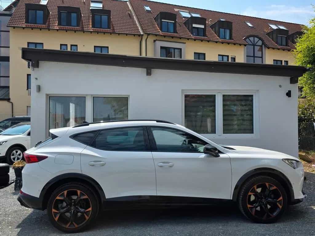Cupra Formentor VZ 4Drive *AHK*Ambiente*FULL Leder 12/2021-photo-11