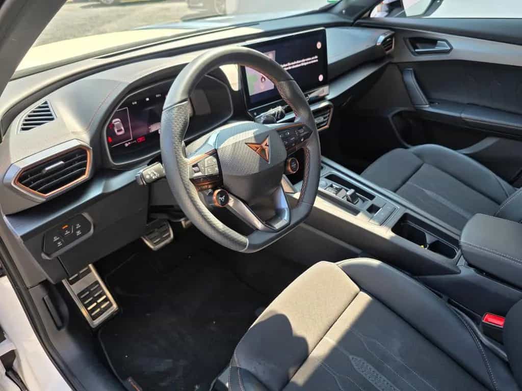 Cupra Formentor VZ 4Drive *AHK*Ambiente*FULL Leder 12/2021-photo-21