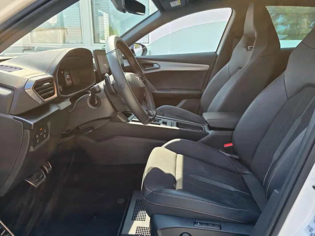 Cupra Formentor VZ 4Drive *AHK*Ambiente*FULL Leder 12/2021-photo-22