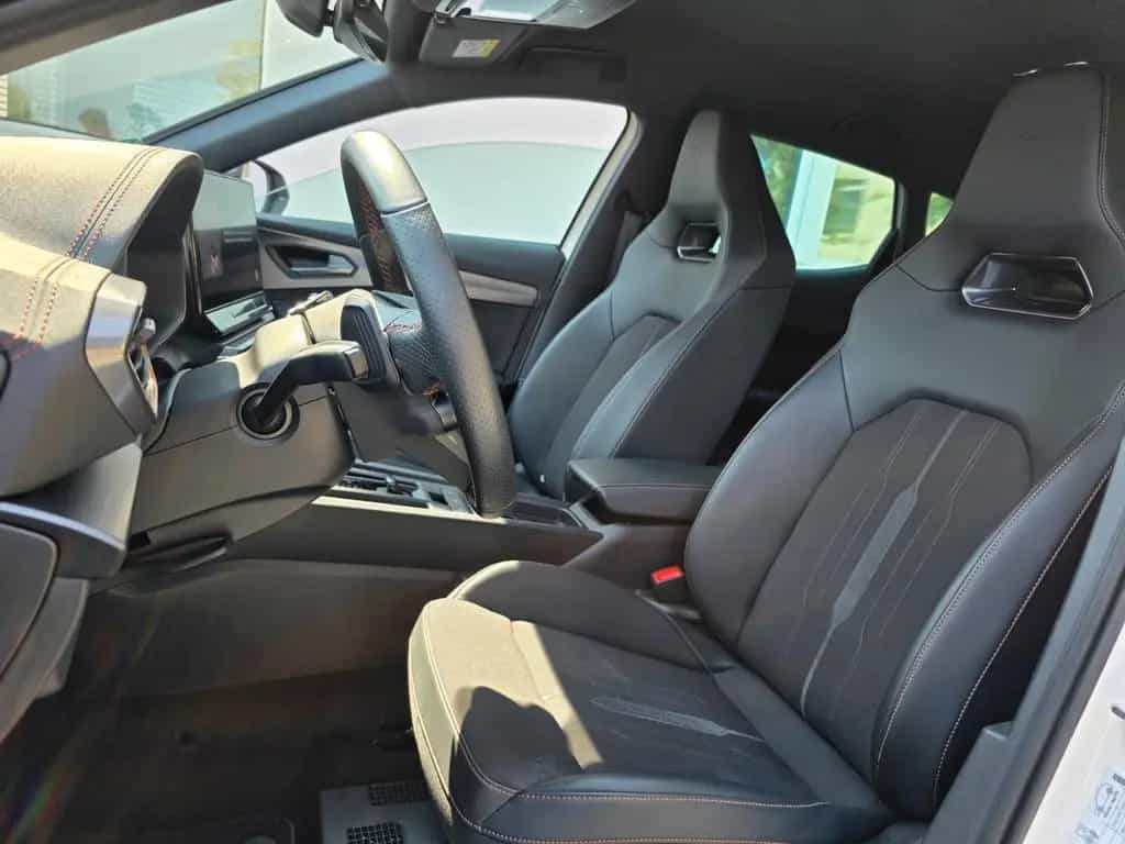 Cupra Formentor VZ 4Drive *AHK*Ambiente*FULL Leder 12/2021-photo-23