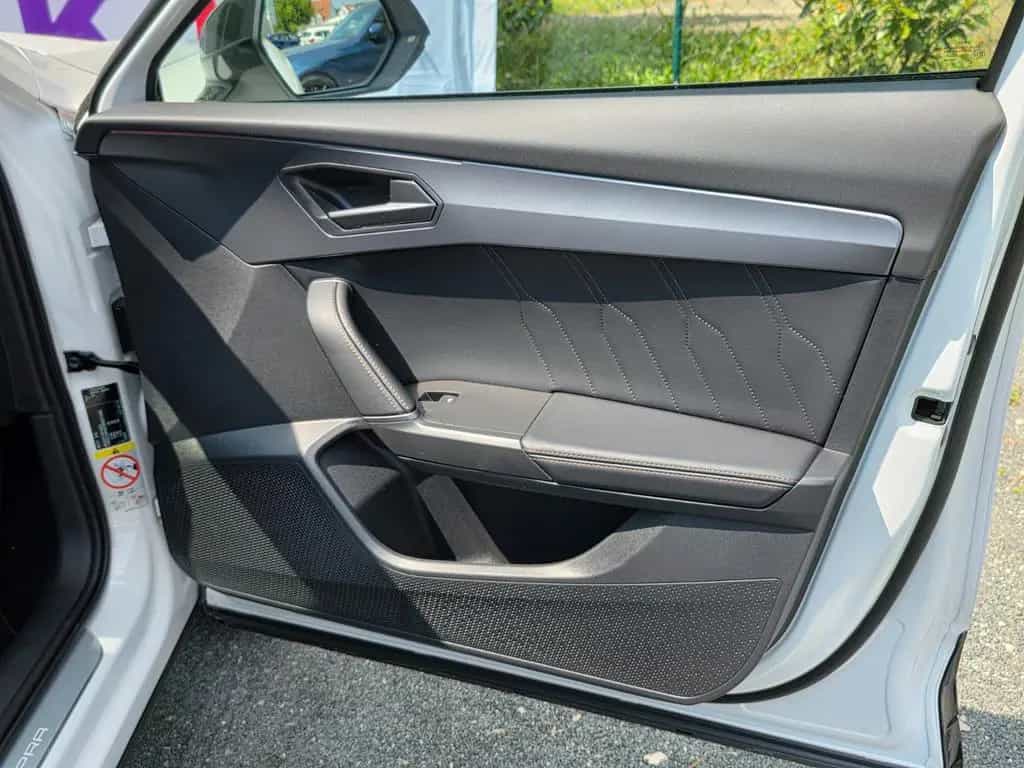Cupra Formentor VZ 4Drive *AHK*Ambiente*FULL Leder 12/2021-photo-39