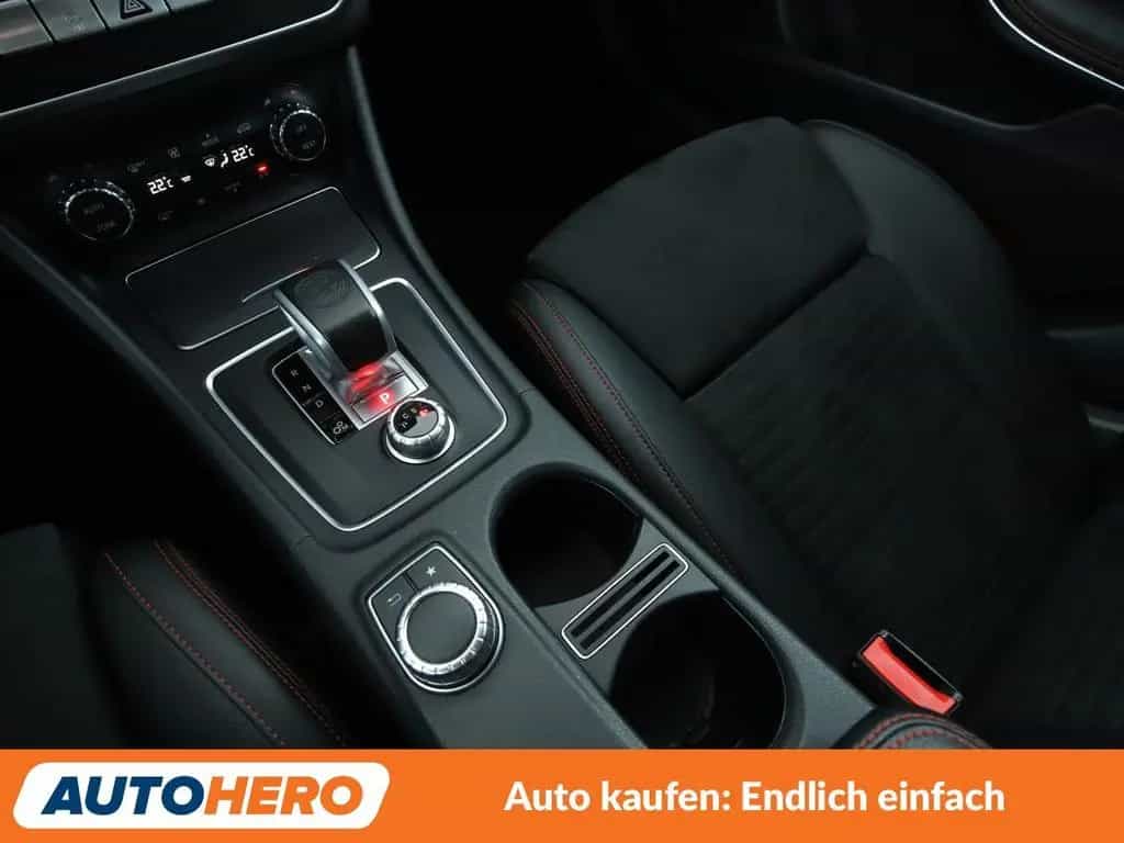 Mercedes-Benz CLA-Class 4Matic Aut.*NAVI*LED*PANO*CAM*PDC* 01/2019-photo-23