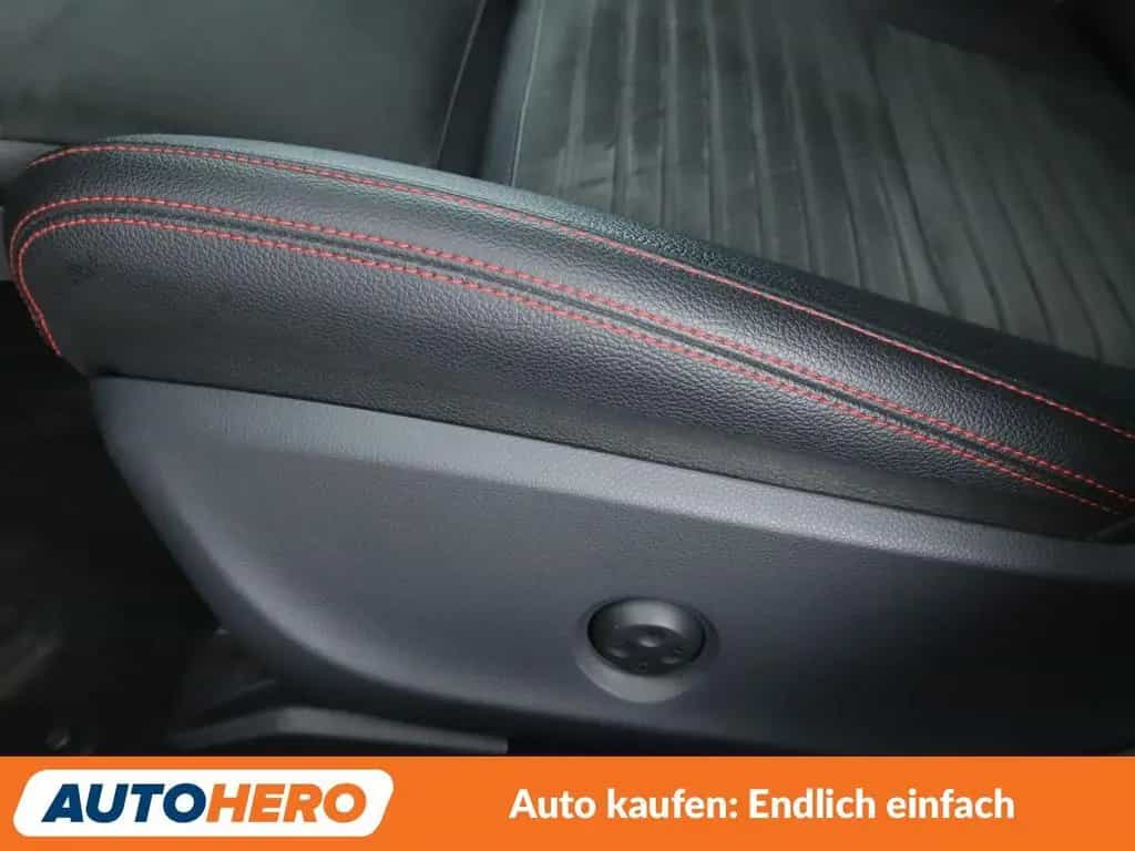Mercedes-Benz CLA-Class 4Matic Aut.*NAVI*LED*PANO*CAM*PDC* 01/2019-photo-31