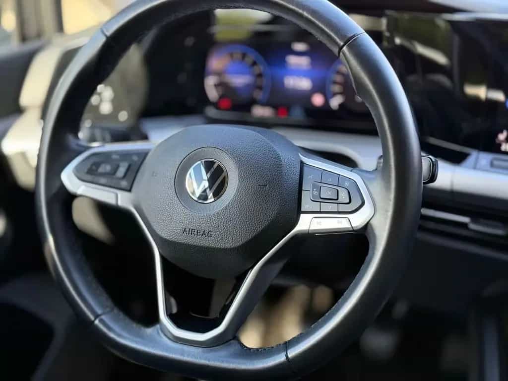 Volkswagen Golf Life 1.5 TSI *LED*ACC*PDC*SPUR* 07/2020-photo-14