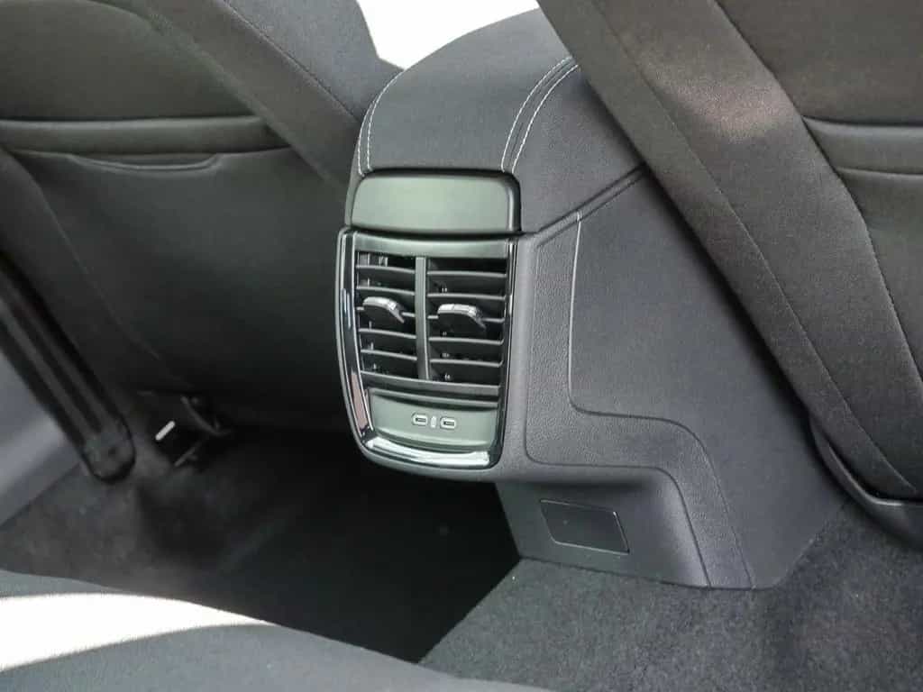 Skoda Kamiq Tour 1.0 TSI RFK|AHK|LED|ACC|SHZ|SmartLink 03/2026-photo-16
