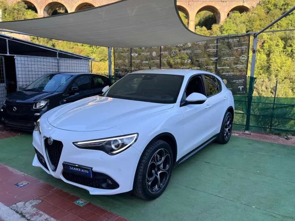 Alfa Romeo Stelvio 2.2 Turbodiesel 190 CV AT8 Q4 09/2022-photo-2