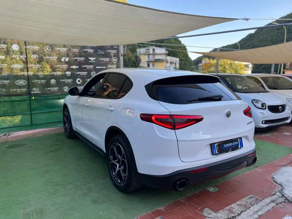 Alfa Romeo Stelvio 2.2 Turbodiesel 190 CV AT8 Q4 09/2022-photo-5