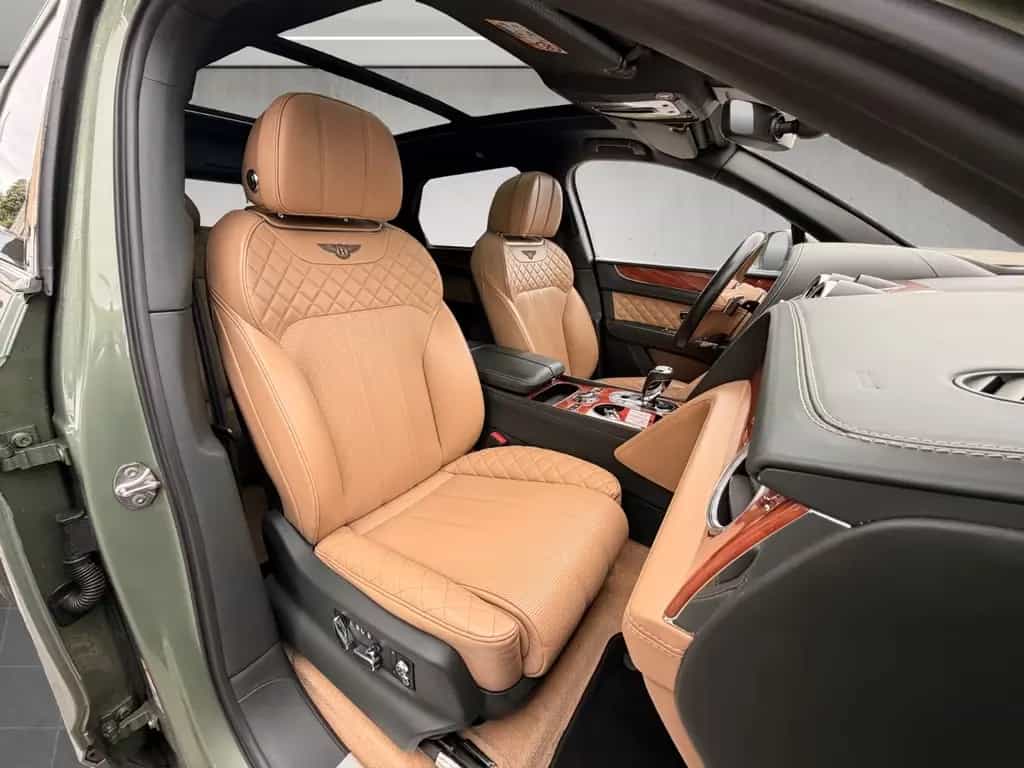 Bentley Bentayga 6.0 W12 4WD*Carbon*Pano*Nachtsicht 07/2017-photo-11
