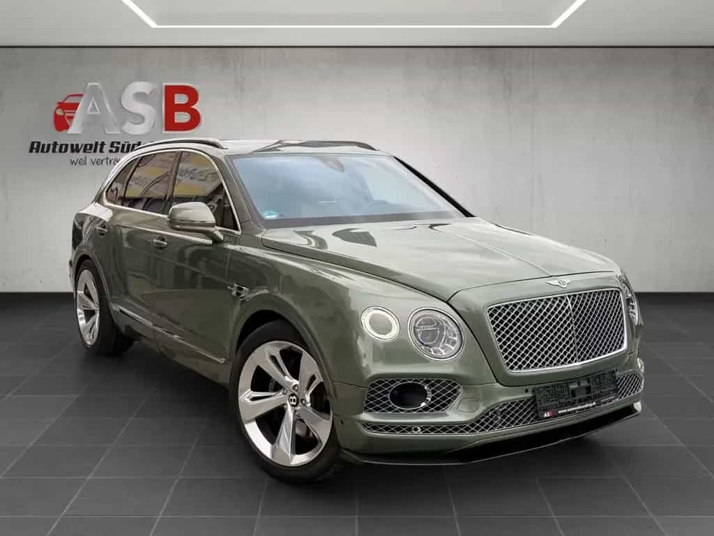 Bentley Bentayga 6.0 W12 4WD*Carbon*Pano*Nachtsicht 07/2017-photo-2