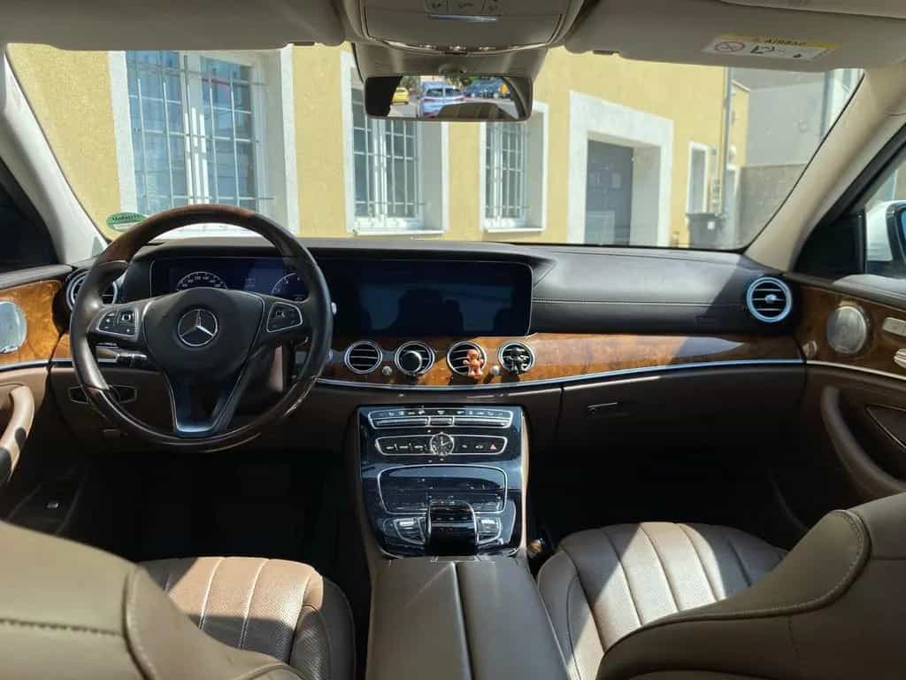 Mercedes-Benz E 250 T Autom. - 05/2019-photo-12