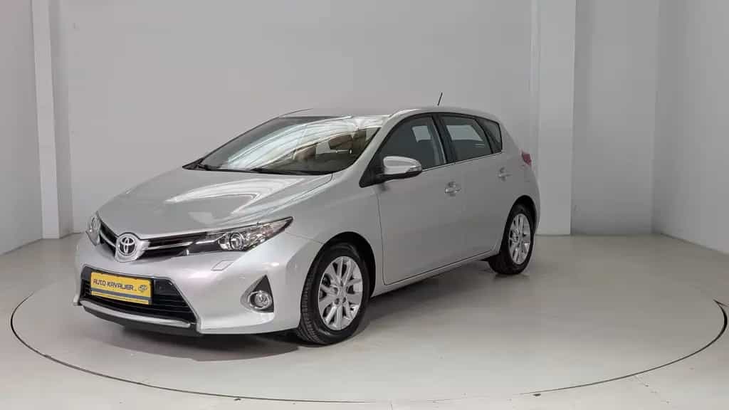 Toyota Auris 1.6 Klimaautom. * Service neu * HU/AU 06/2013-photo-0
