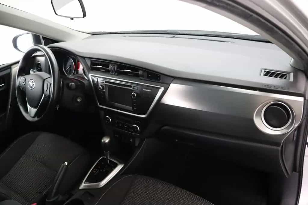 Toyota Auris 1.6 Klimaautom. * Service neu * HU/AU 06/2013-photo-18