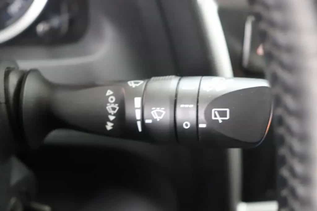 Toyota Auris 1.6 Klimaautom. * Service neu * HU/AU 06/2013-photo-21