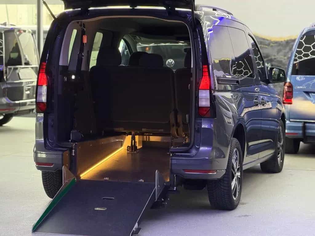 Volkswagen Caddy Life DSG-Behindertengerecht-Rampe 11/2022-photo-11