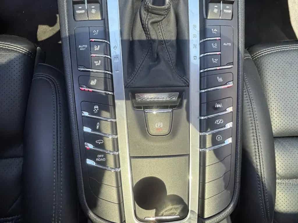 Porsche Macan S Bose Luft Federung Panorama Bose 01/2021-photo-45