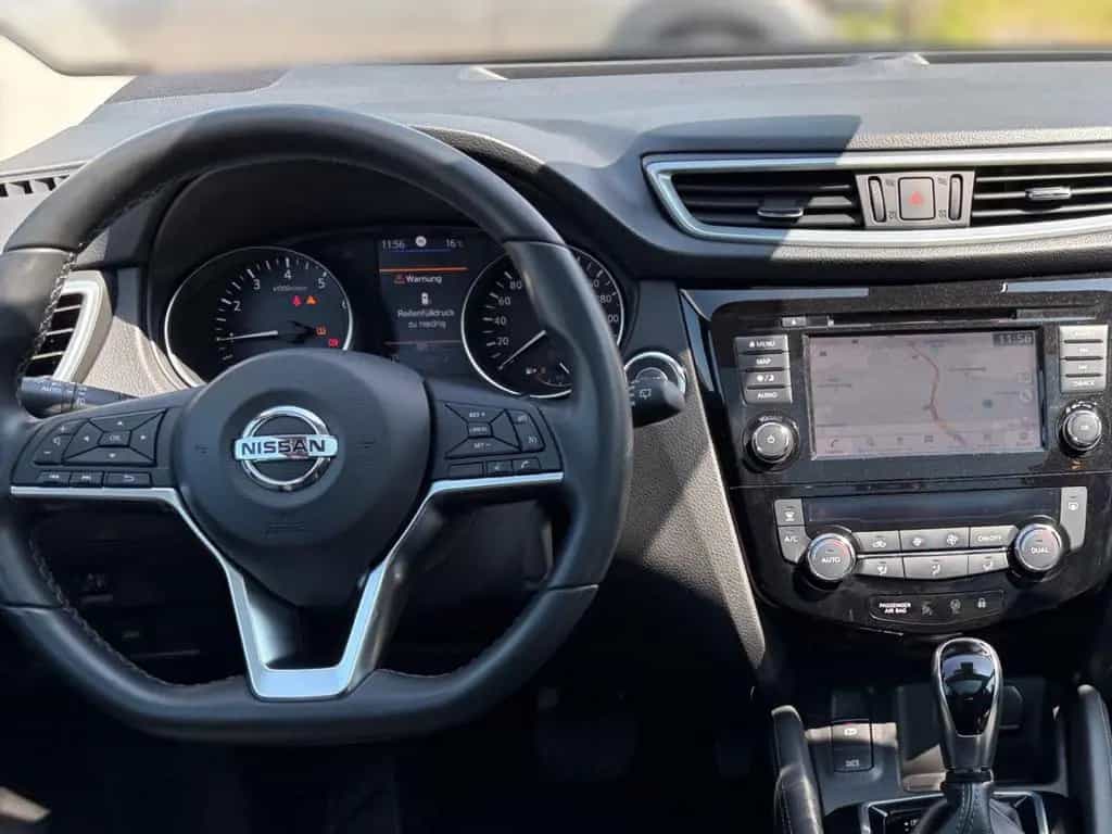 Nissan Qashqai 1.3 DIG-T Zama *Navi*SHZ*360°Kamera 11/2020-photo-10