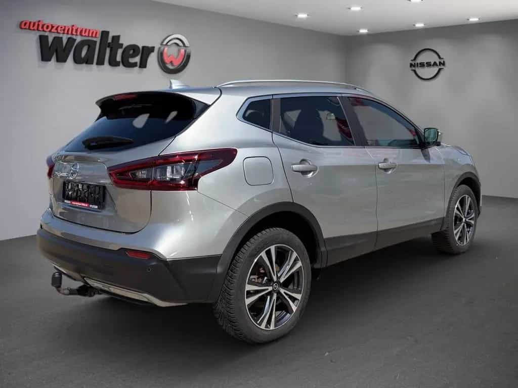 Nissan Qashqai 1.3 DIG-T Zama *Navi*SHZ*360°Kamera 11/2020-photo-2