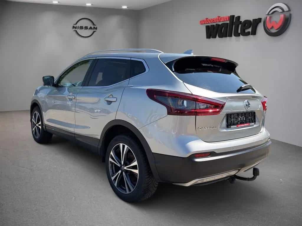 Nissan Qashqai 1.3 DIG-T Zama *Navi*SHZ*360°Kamera 11/2020-photo-3