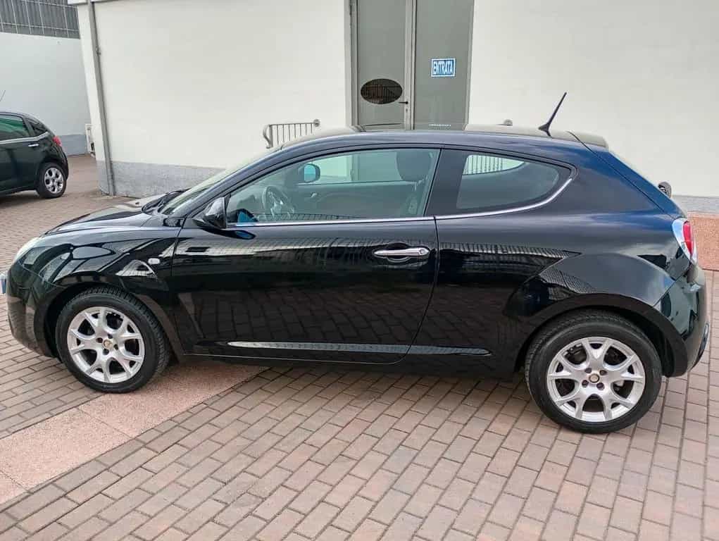 Alfa Romeo MiTo 1.4 105 CV M.Air Distinctive 09/2011-photo-3