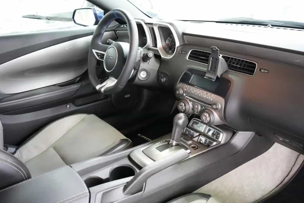 Chevrolet Camaro Cabrio 3.6l RS Packet V6 *Head-up *20" 05/2011-photo-7