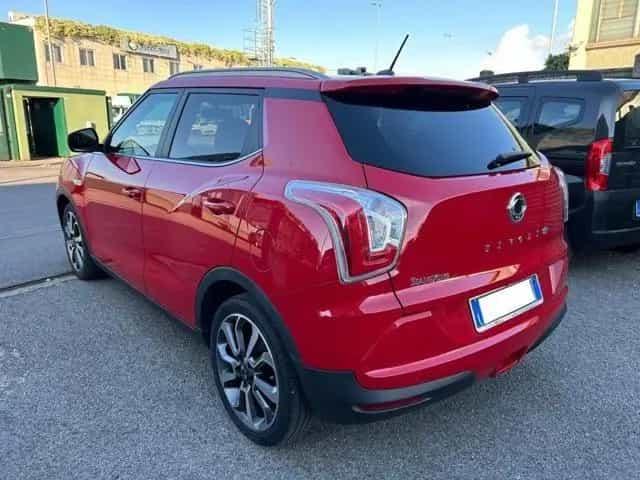 Ssangyong Tivoli SSANGYONG Tivoli 1.6d 2WD Be *OK NEOPATENTATI* * 11/2016-photo-2
