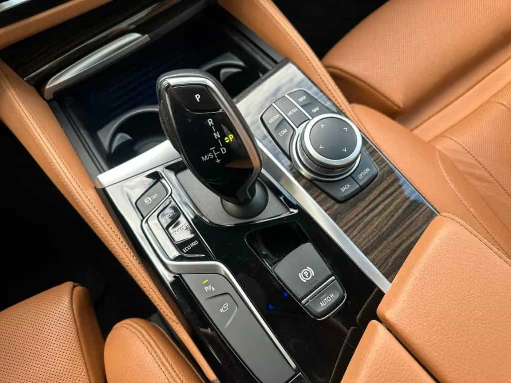 BMW 530 d xDr. M-SPORT ACC SITZKLIMA PANO 360°STANDH 02/2020-photo-17
