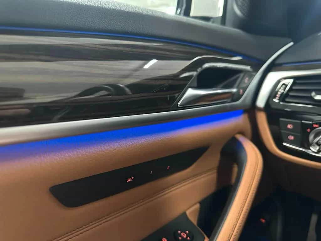 BMW 530 d xDr. M-SPORT ACC SITZKLIMA PANO 360°STANDH 02/2020-photo-23