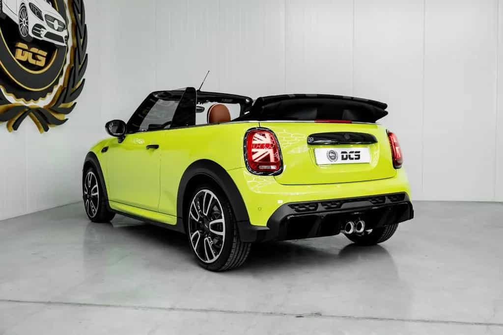 MINI John Cooper Works JOHN_COOPER_WORKS Cabrio Trim 03/2024-photo-15