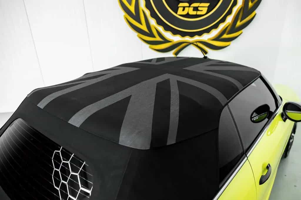 MINI John Cooper Works JOHN_COOPER_WORKS Cabrio Trim 03/2024-photo-18